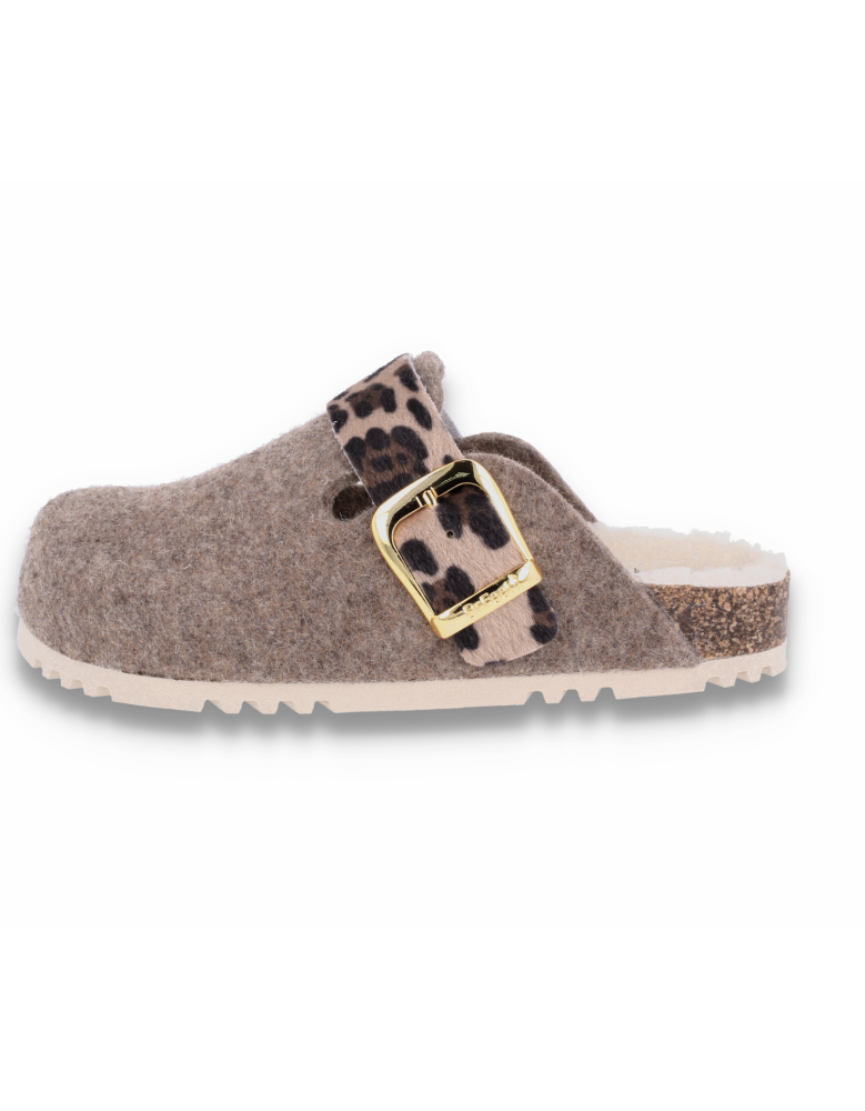 Greta Sand, D'Torres Women's Anatomical Slippers, made of felt and wool.